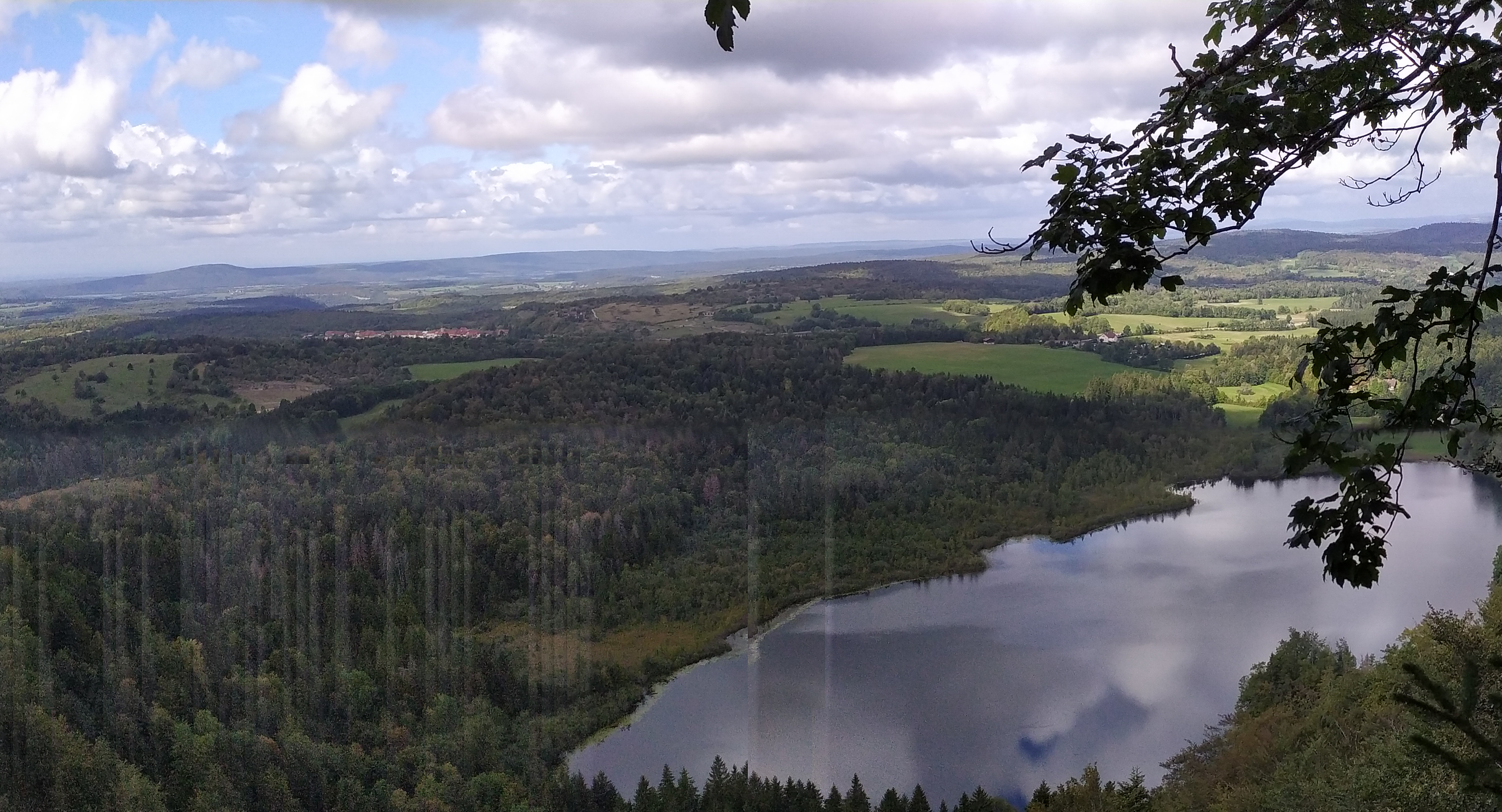 Vue sur le lac de Bonlieu