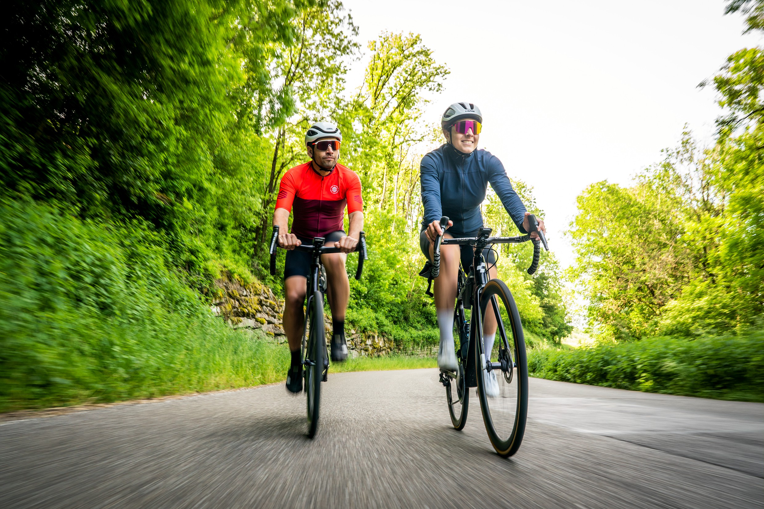 Cyclistes dans le Haut-Jura