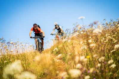 Vététistes dans le Jura