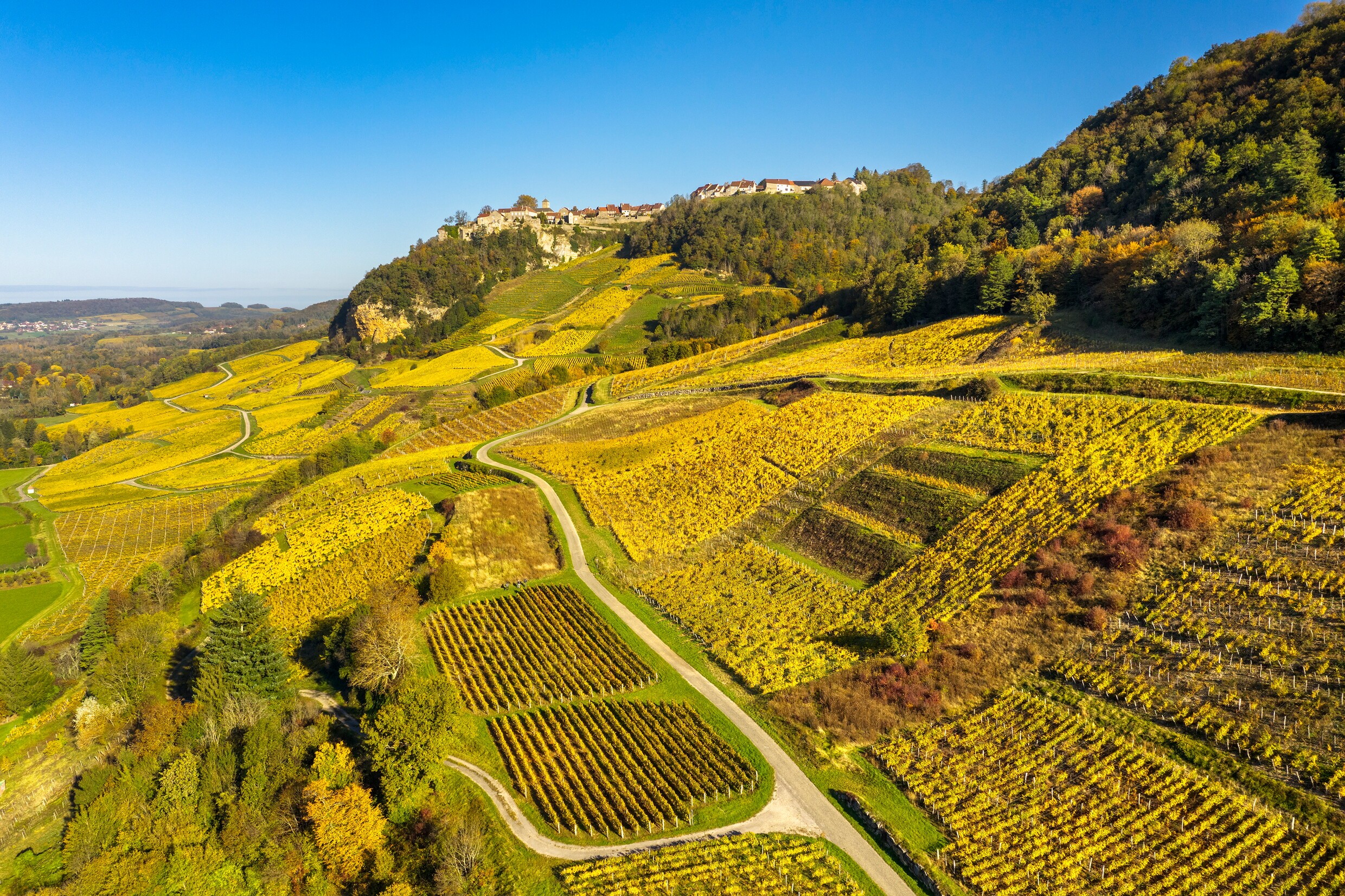 Chateau-Chalon en automne